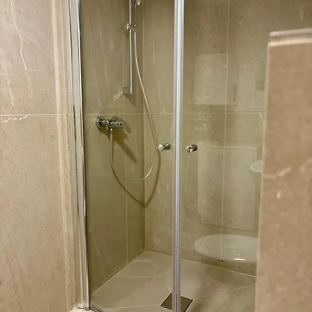 Perfekte 10 Für Monteure&handwerker Mit Wlan Ludwigshafen am Rhein